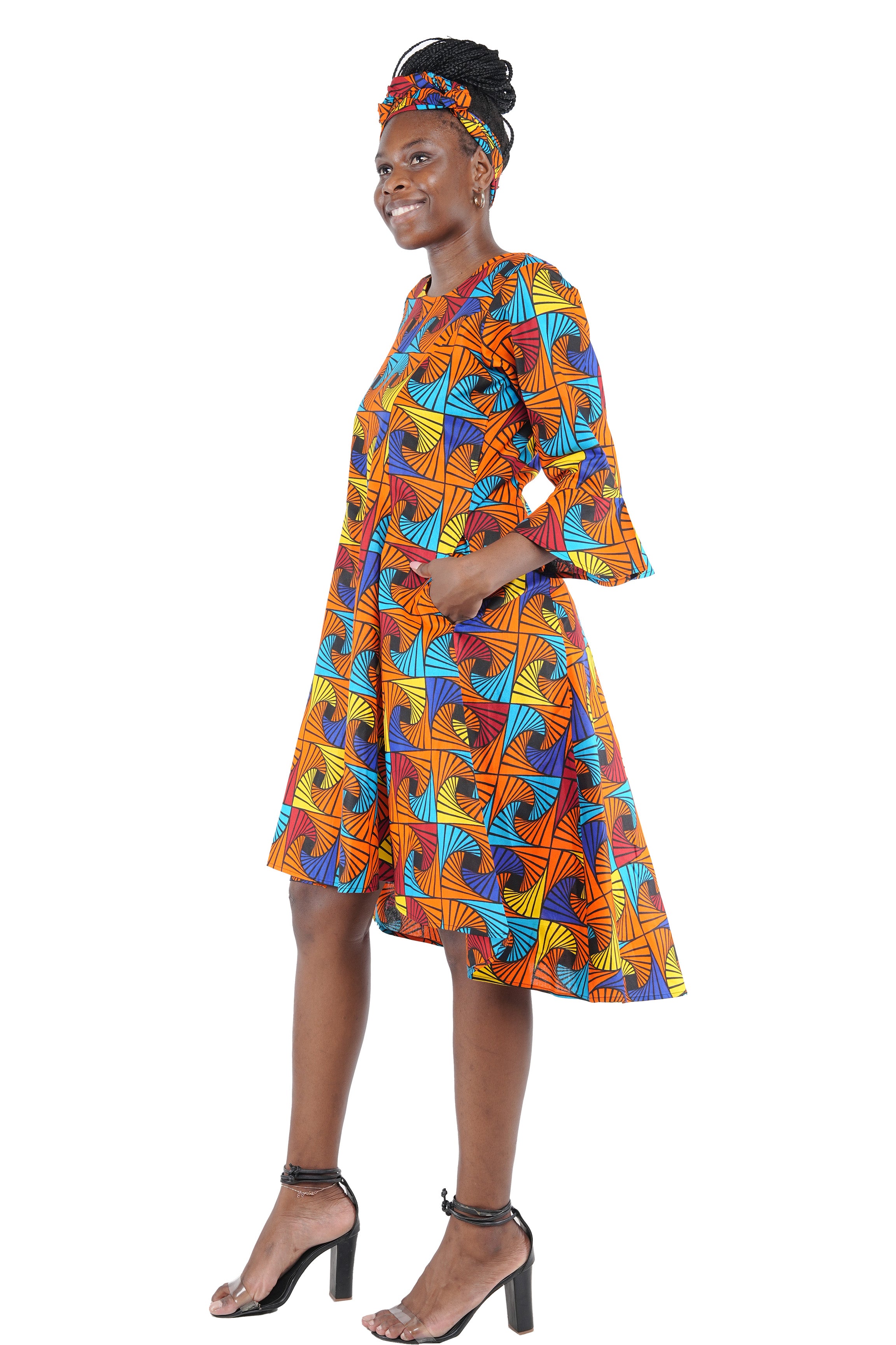 African high low dress with headwrap and back zipper
Cotton princess cut African dress with pockets
Afrocentric high low dress available in sizes
African dresses for women