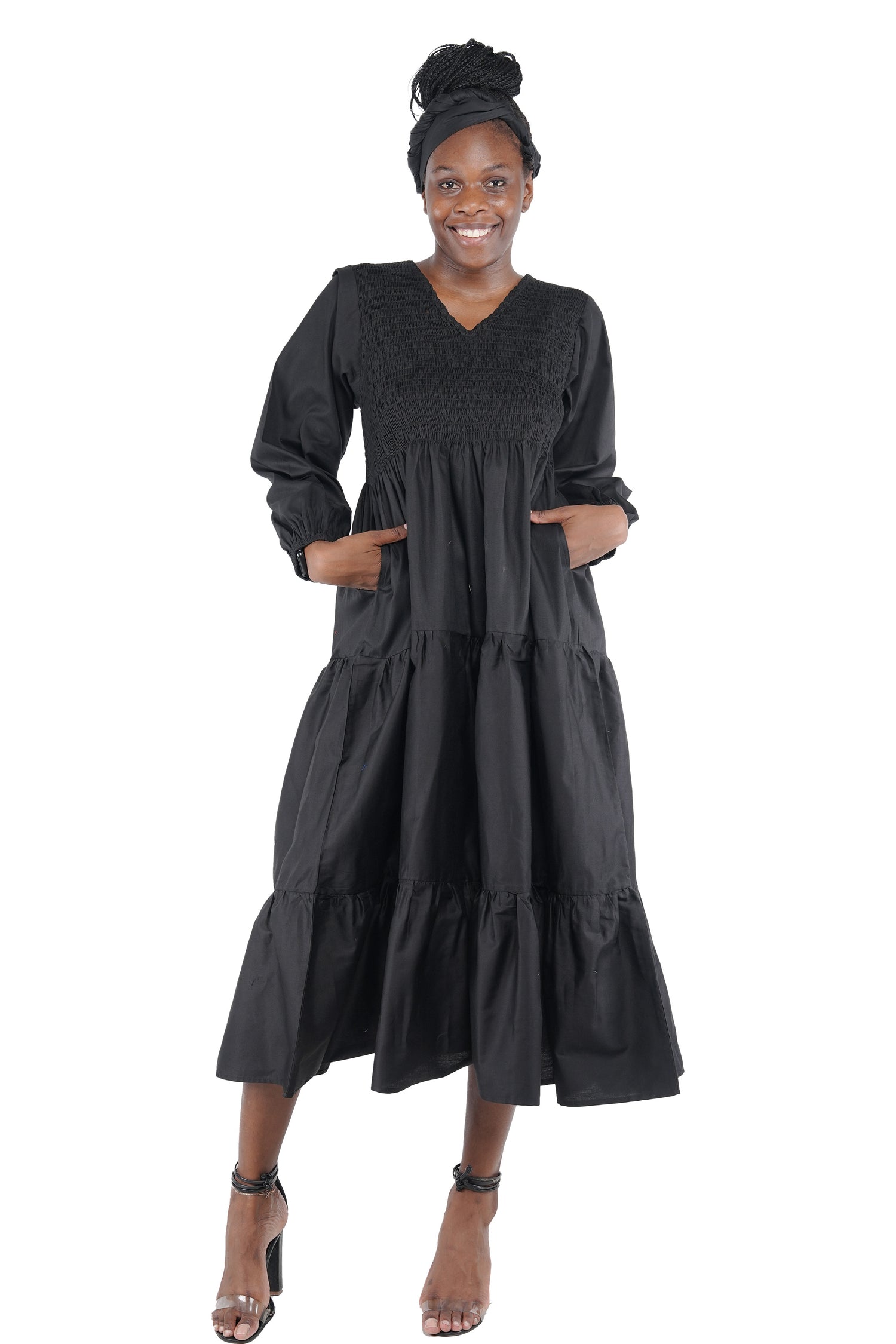 African smocked maxi tiered dress with long sleeves and headwrap
Cotton V-neck African maxi dress with pockets
Afrocentric long sleeve tiered dress one size fits most
African dresses for women