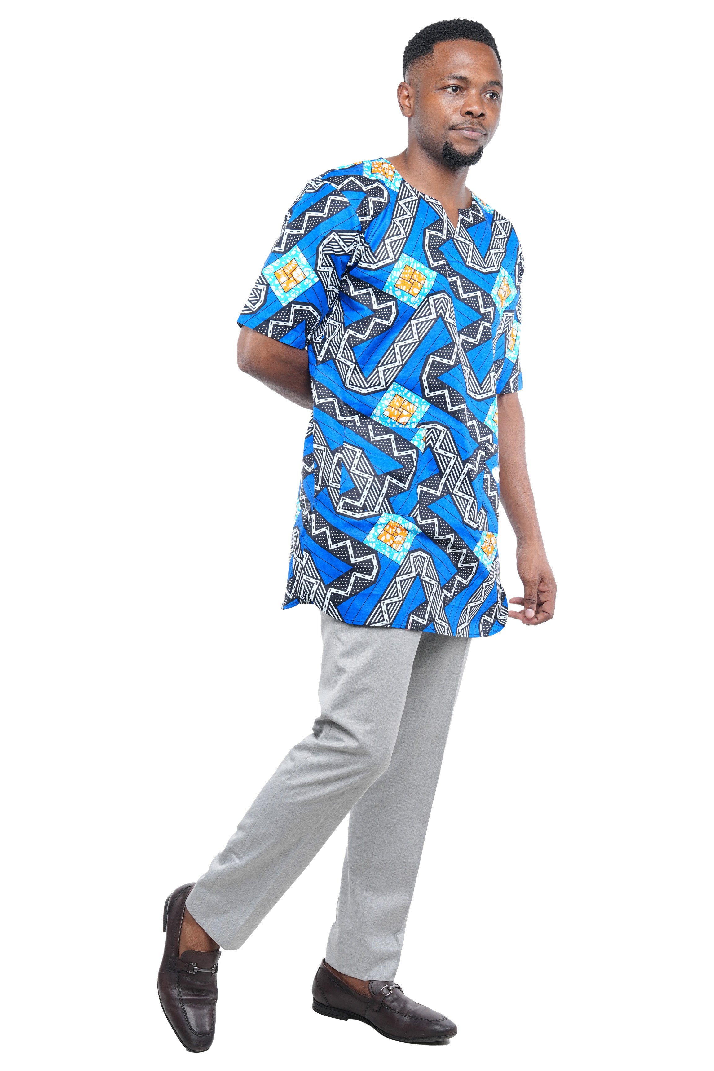African men’s cotton top with two pockets short sleeve traditional shirt