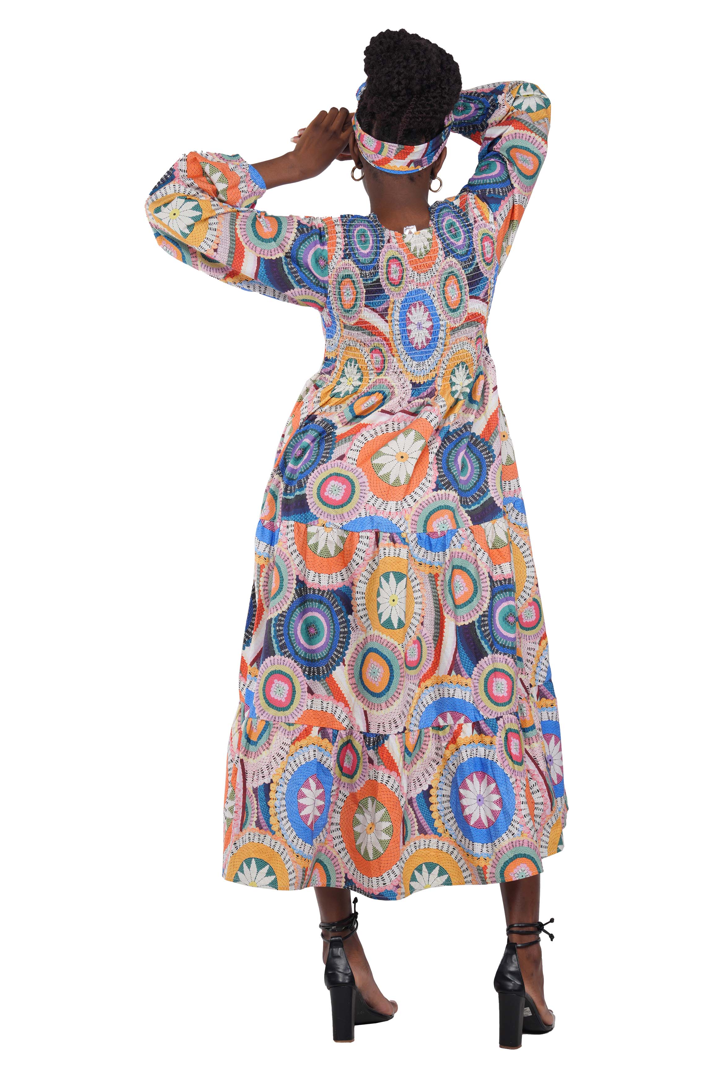 African smocked maxi tiered dress with long sleeves and headwrap
Cotton V-neck African maxi dress with pockets
Afrocentric long sleeve tiered dress one size fits most
African dresses for women