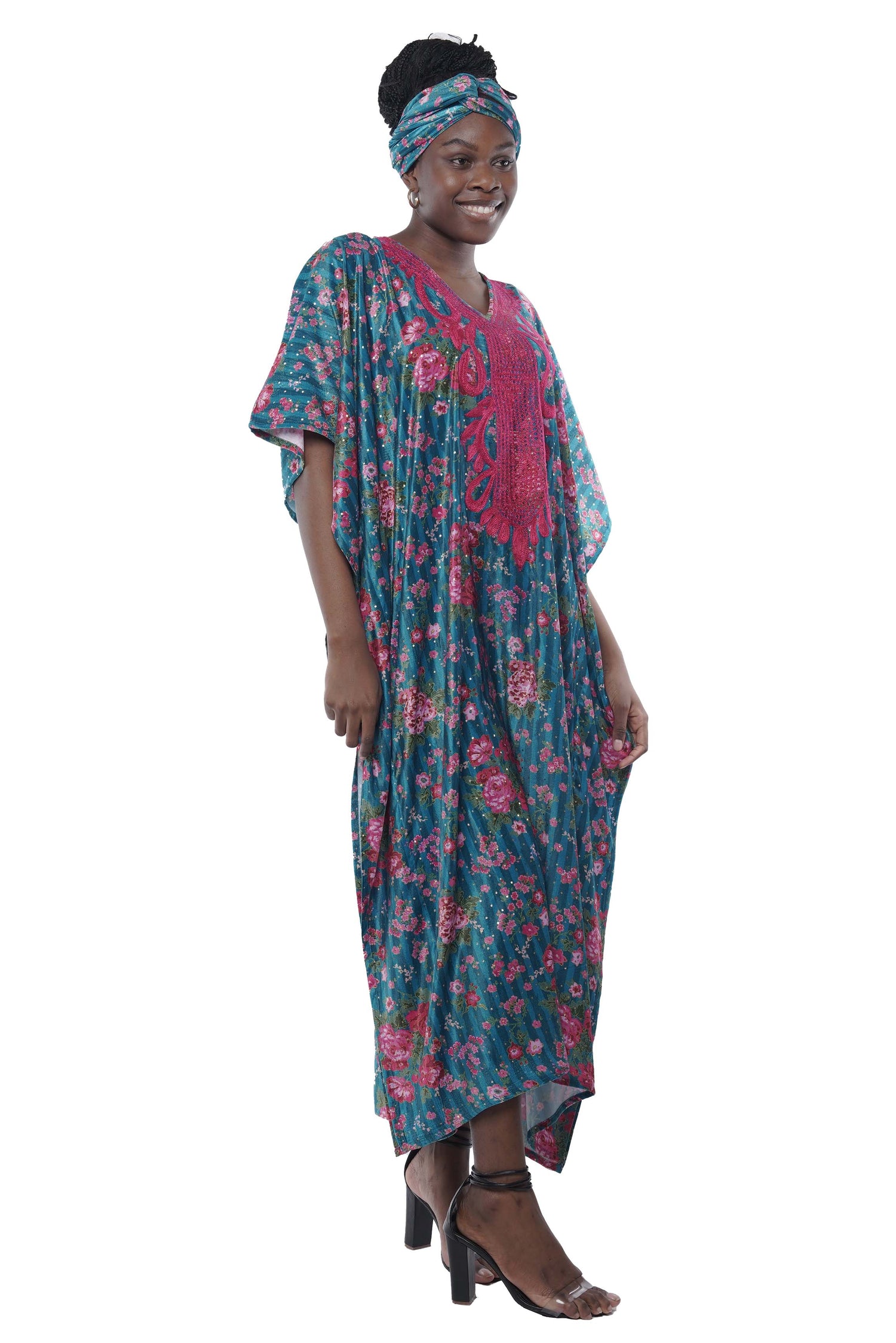 Handcrafted velvet kaftan with embroidery close-up