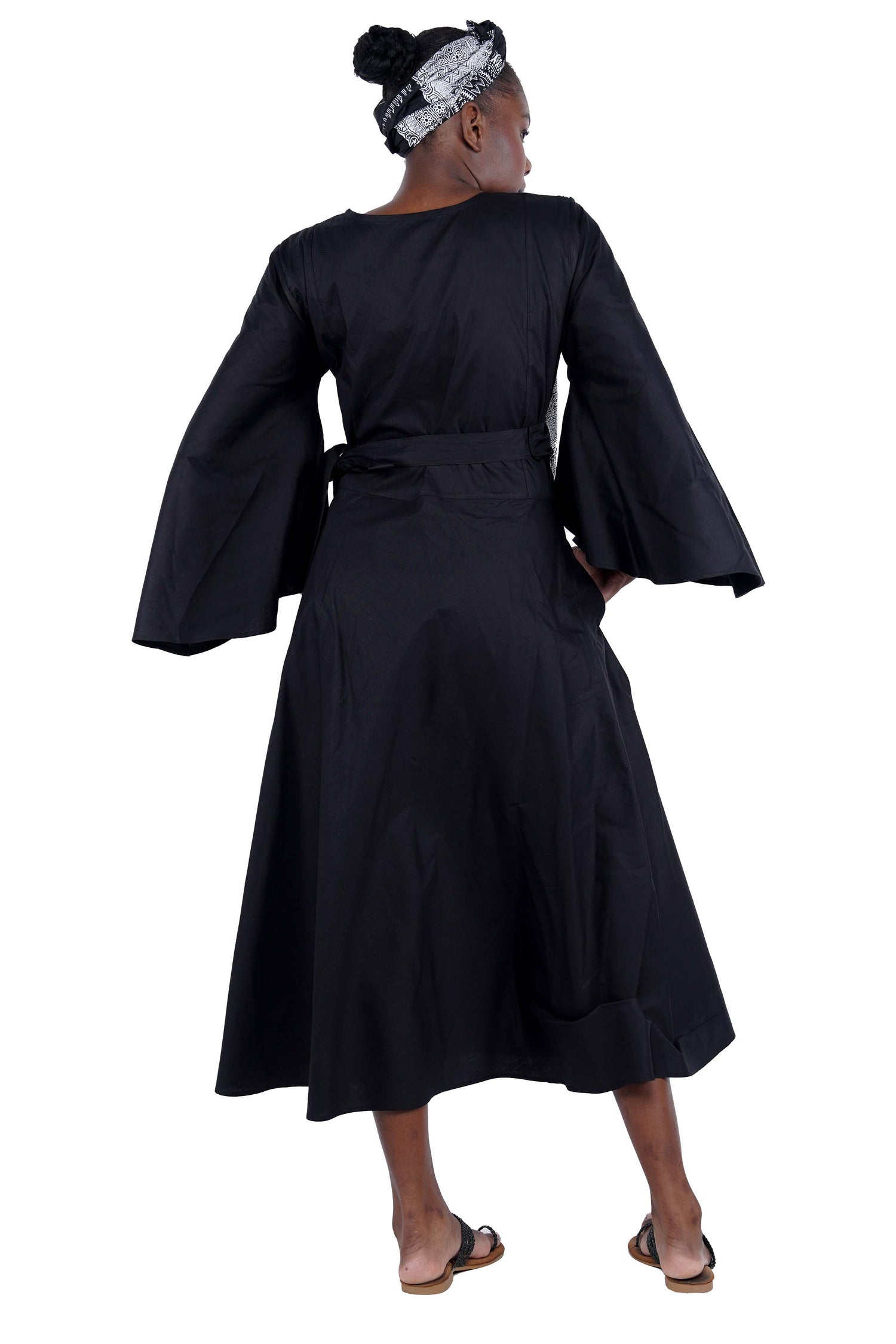 African long wrap dress with pockets and matching headwrap

Afrocentric cotton wrap dress with tribal print

African attire for women – ankara wrap dress

African dresses for women