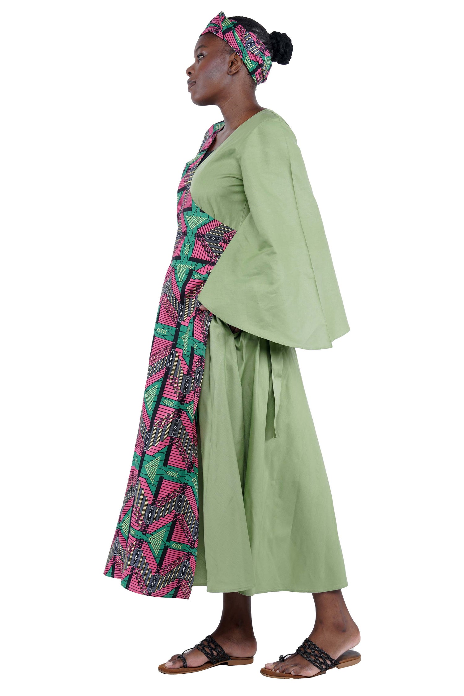 African long wrap dress with pockets and matching headwrap

Afrocentric cotton wrap dress with tribal print

African attire for women – ankara wrap dress

African dresses for women