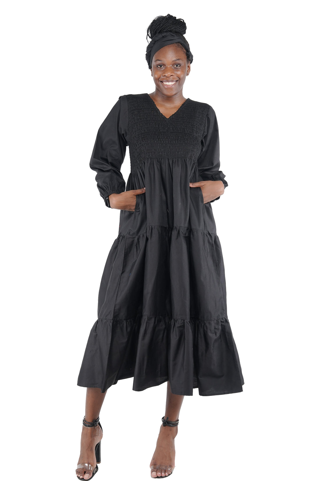 African smocked maxi tiered dress with long sleeves and headwrap
Cotton V-neck African maxi dress with pockets
Afrocentric long sleeve tiered dress one size fits most
African dresses for women