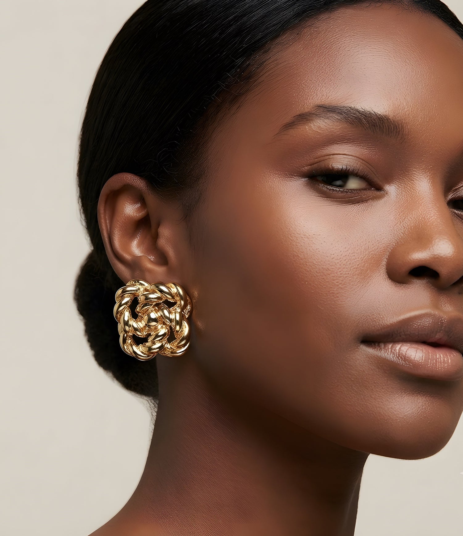 High-End Twisted Metal Earrings