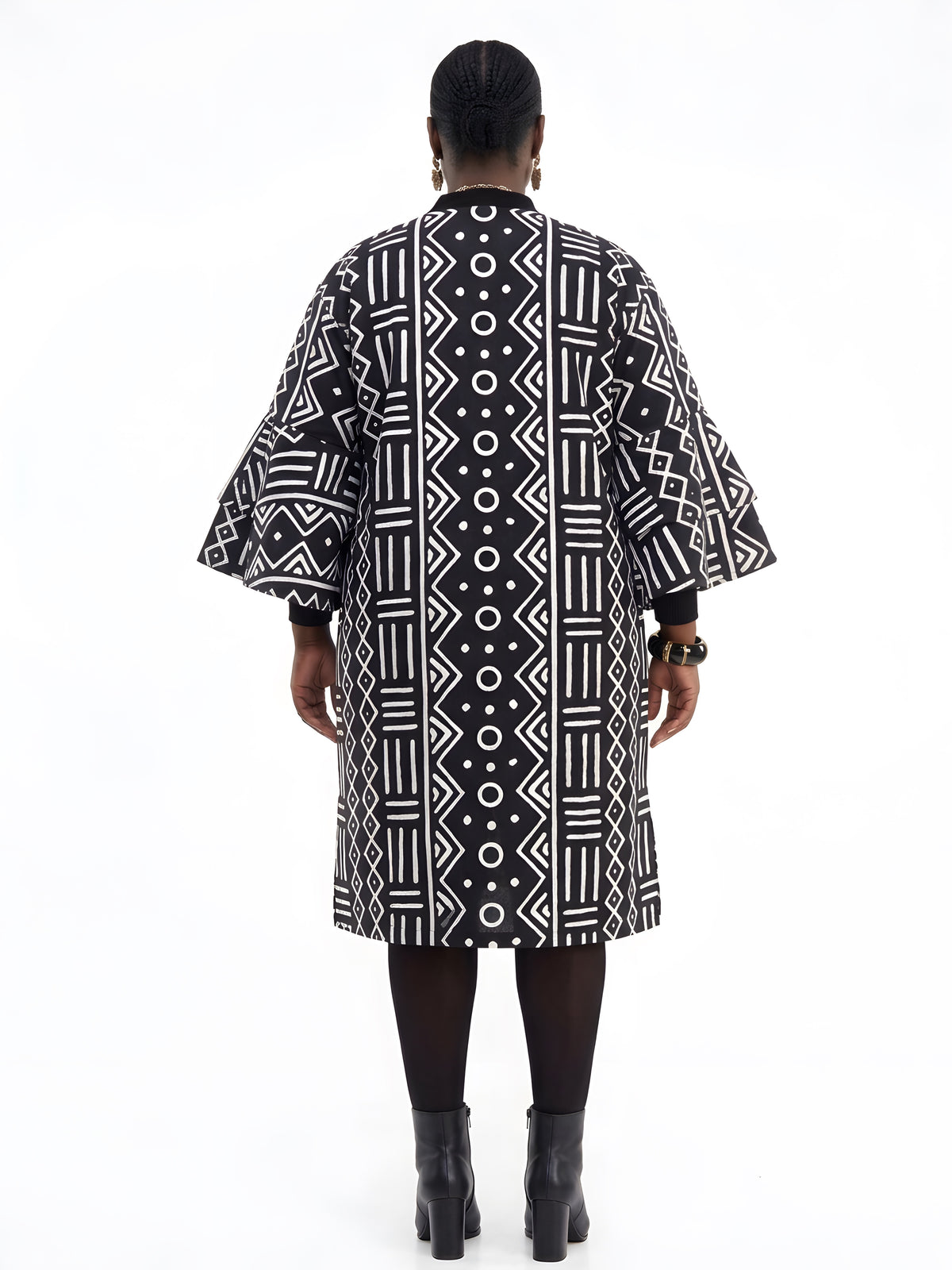 Back view of reversible African print jacket for women, 100% cotton Ankara kimono