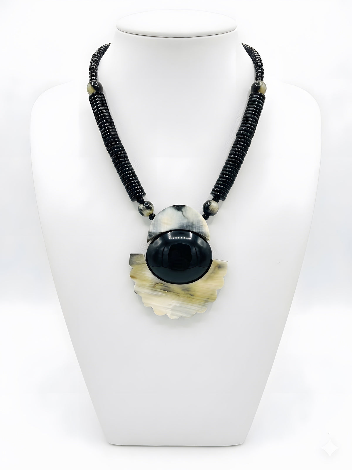 Handmade Horn Bead Statement Necklace – Natural Horn Pendant Jewelry