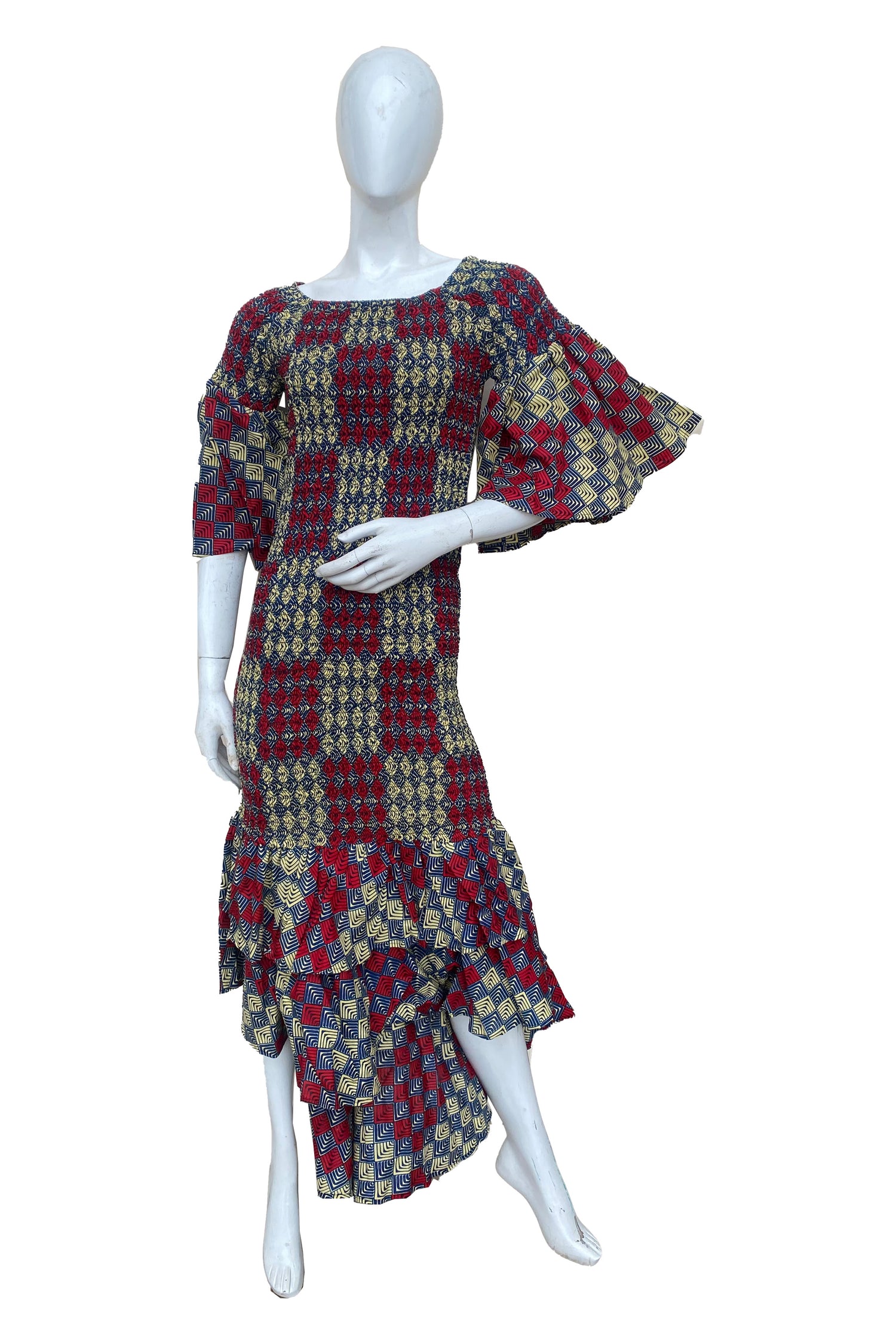African high low mermaid dress with fishtail hem and headwrap

Stretch cotton smocked bodice African dress floor length

Afrocentric long fishtail dress one size fits most

